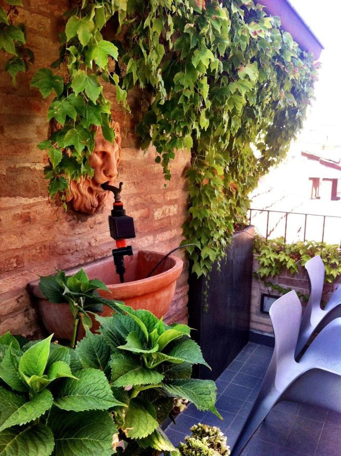 Sui Tetti Di Bologna Apartment Exterior photo