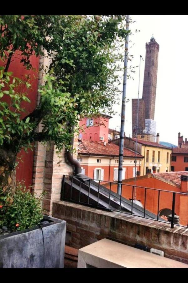 Sui Tetti Di Bologna Apartment Exterior photo